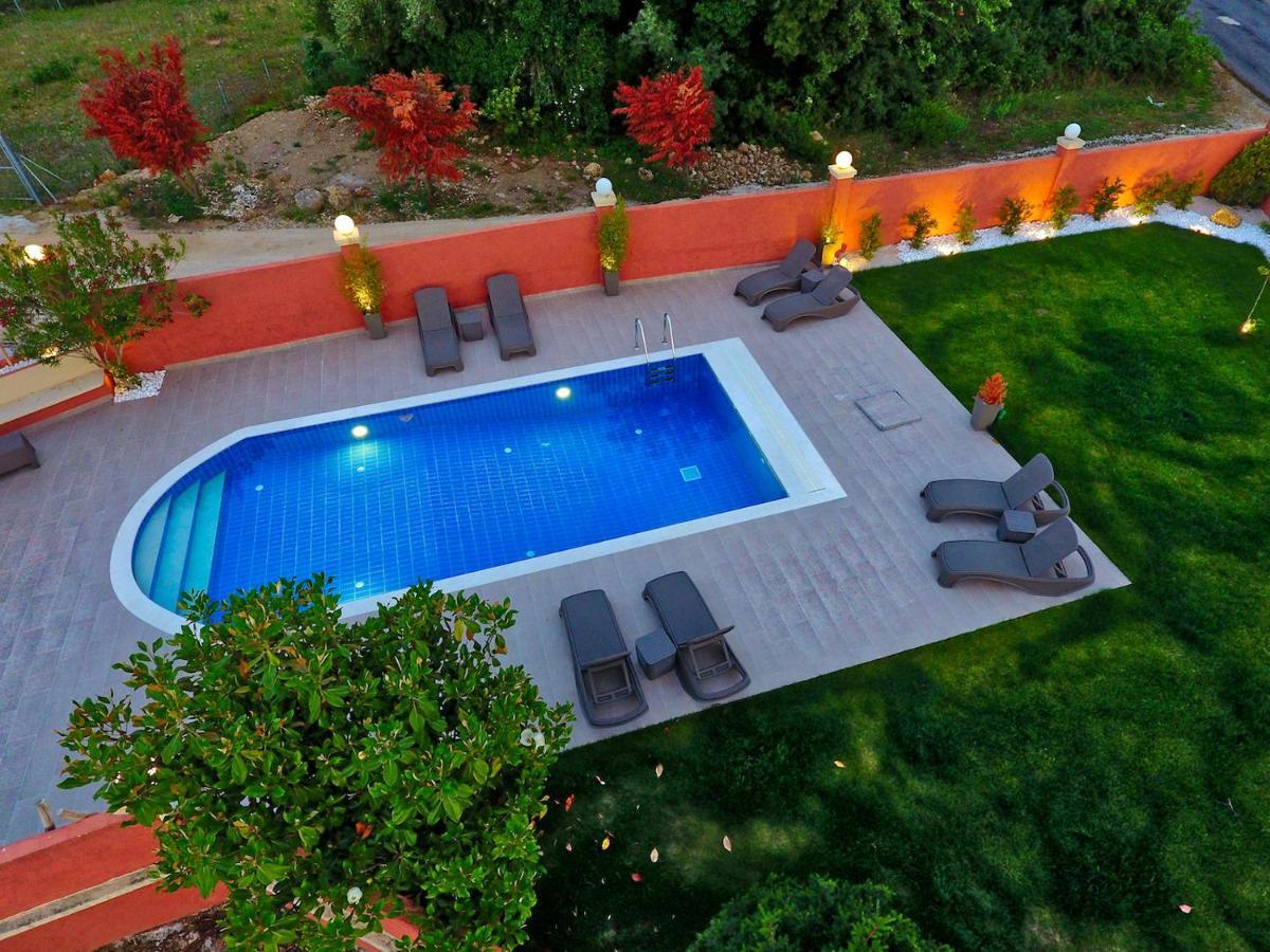 Villa Alex Sinarádes Esterno foto