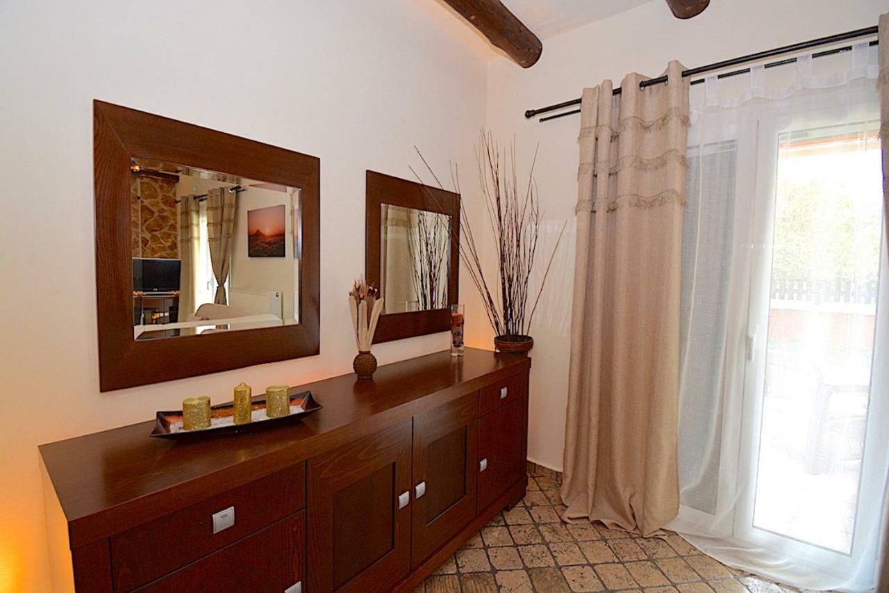 Villa Alex Sinarádes Esterno foto