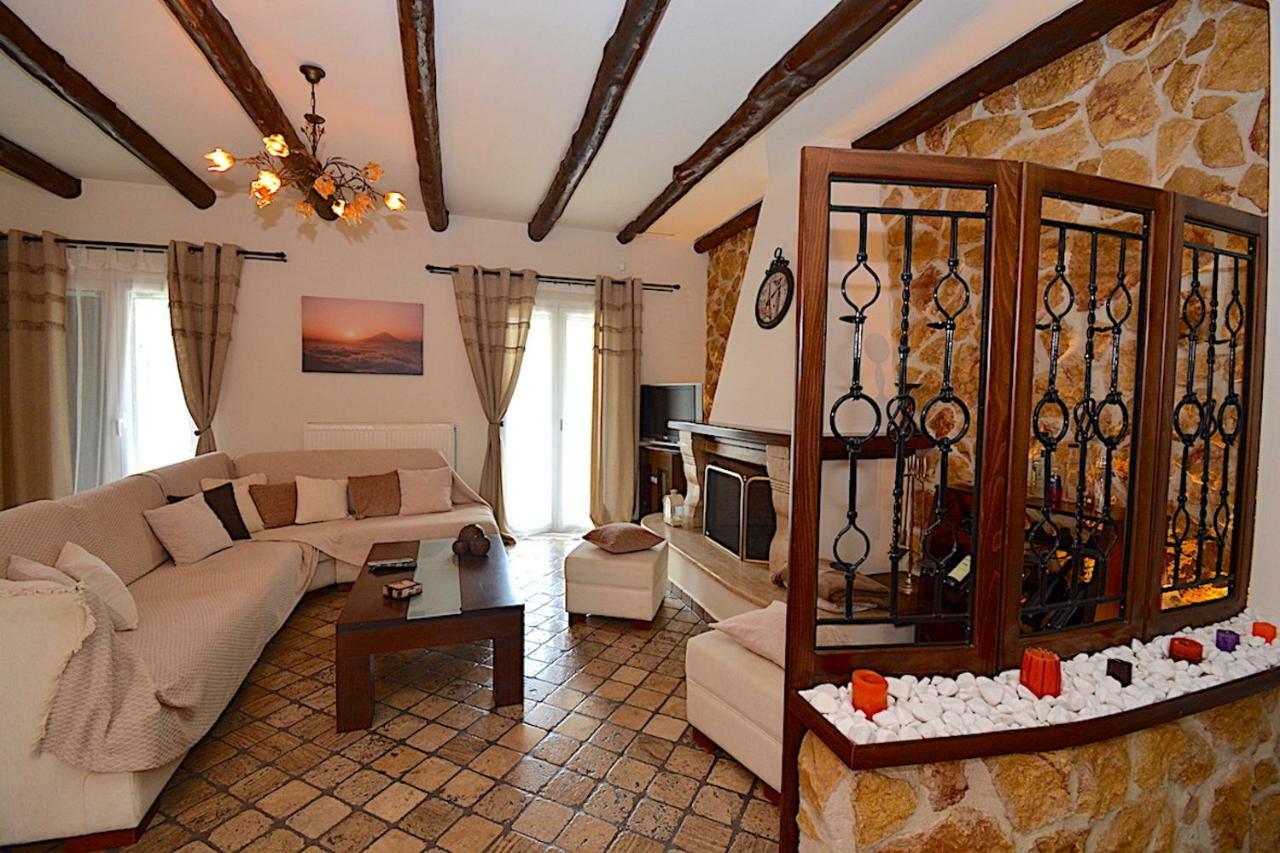 Villa Alex Sinarádes Esterno foto