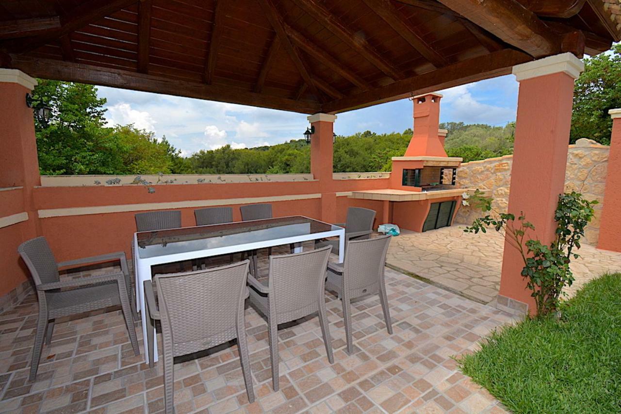 Villa Alex Sinarádes Esterno foto