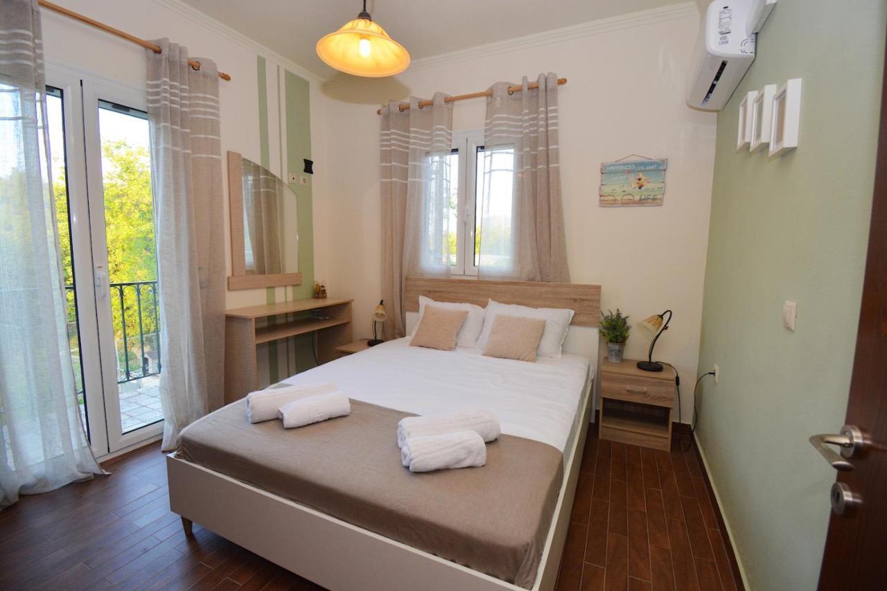 Villa Alex Sinarádes Esterno foto